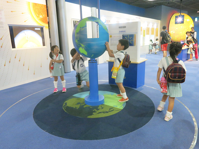 プラネタリウム見学1