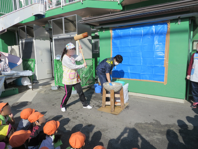 7e57e7b875ea2212df07d6c7d998411b